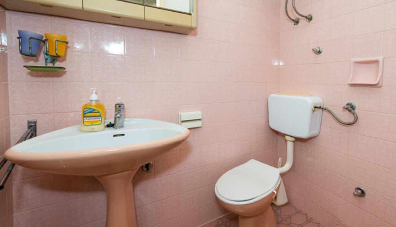 Guest House Mrdalo Дубровник Екстериор снимка